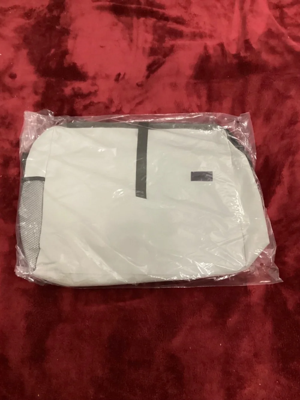 Amari & Ash 18” Shoulder Cooler Bag
